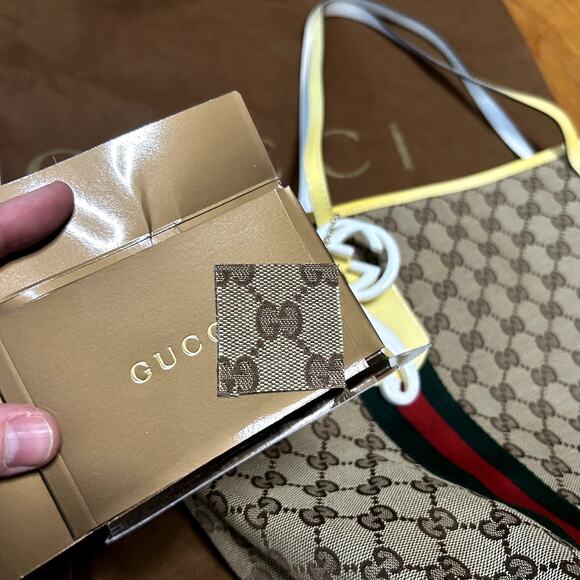 Gucci GG Canvas Jolie Webb Charm Tote Bag AOP Logo Tan Red Green Cream Vtg 2009 - Picture 13 of 16